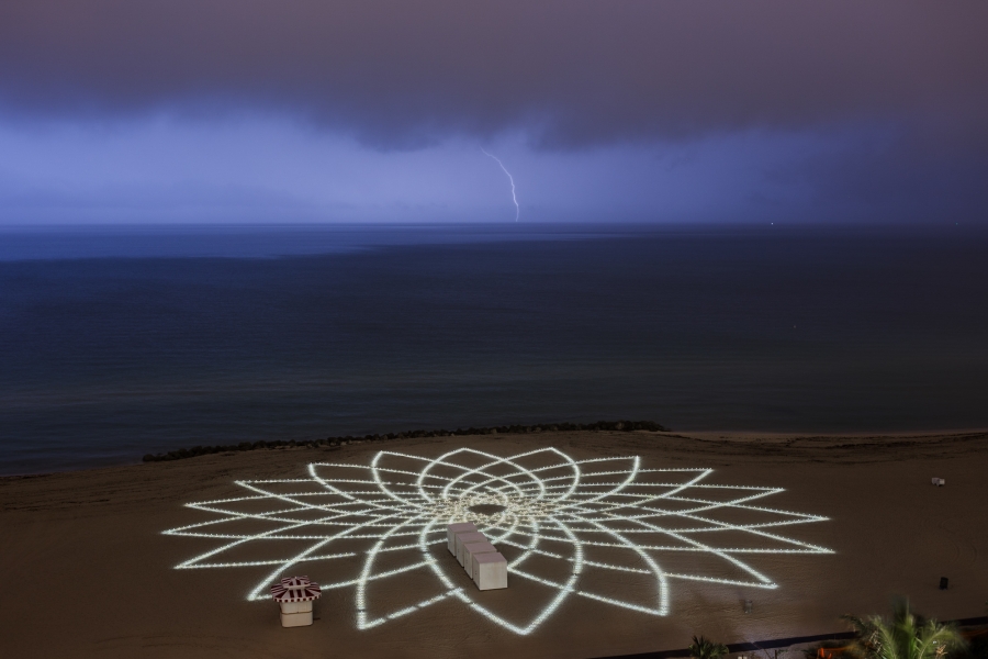 https://www.jimdenevan.com/files/gimgs/th-29_Day-4-Lightning-001_v2.jpg